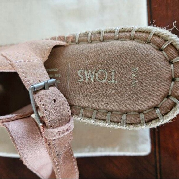 Size 7.5 Tom’s Wedges Espadrilles - Picture 2 of 13